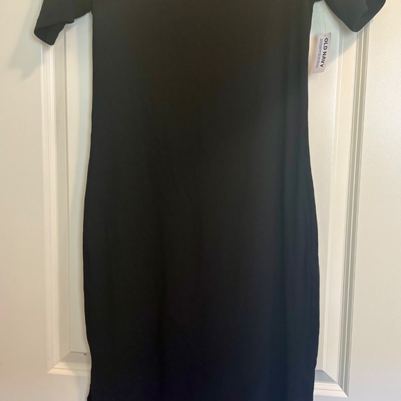 New Old Navy Women's Long Black Dress with Side Slits Size Medium Short Sleeve - Picture 4 of 4